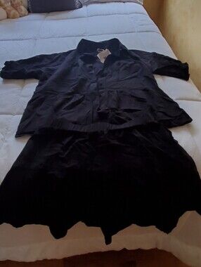 Women's Black Two-Piece Short Set - Classic Comfort